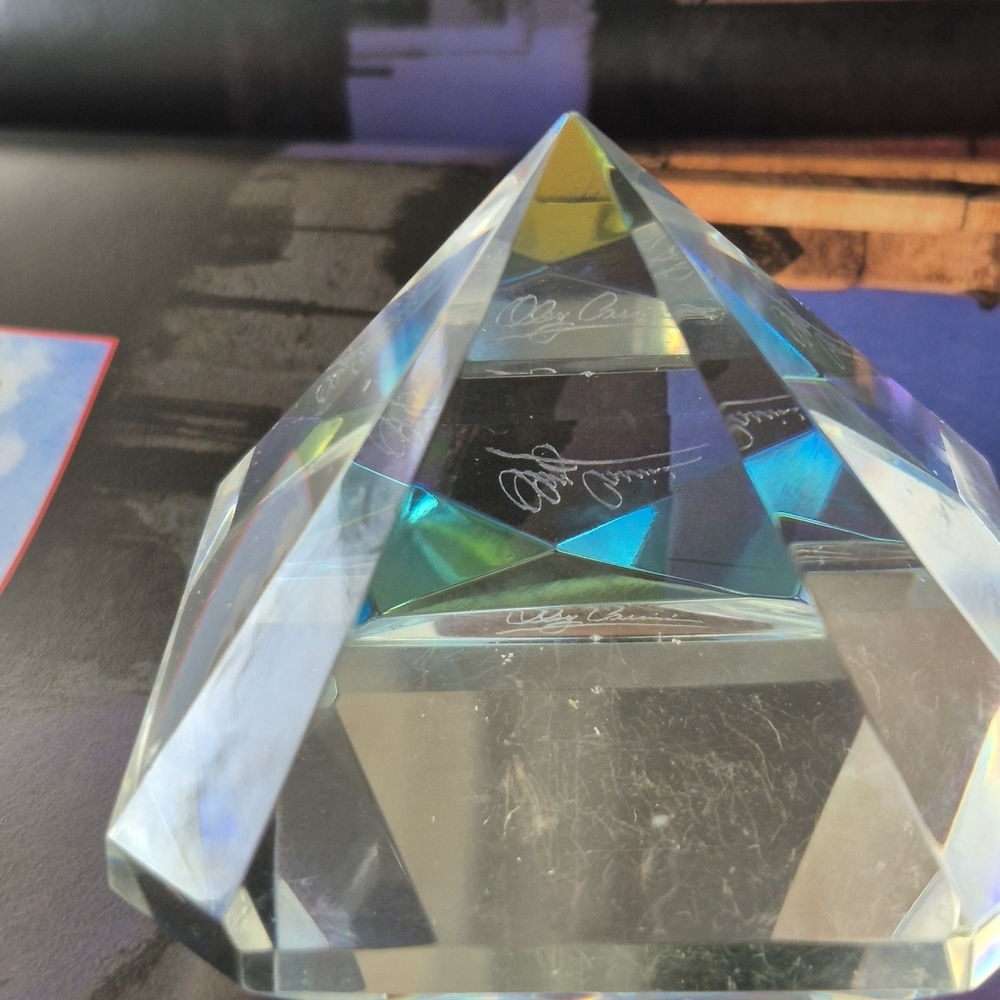 OC by Oleg Cassini Crystal Pyramid with Blue and Yellow Accents - Picture 1 of 11